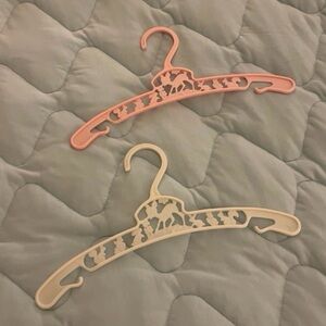 Set of Decorative Vintage Plastic Clothes Hangers in Pink and White